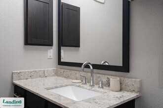 4300 Cromwell Dr, Unit 7311 in Kyle, TX - Building Photo - Building Photo