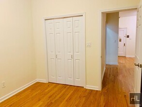 GRAND STREET, Unit 2B in New York, NY - Foto de edificio - Building Photo