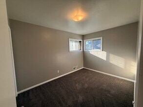 5351 N 83rd St, Unit 5351 N.  83rd Street in Milwaukee, WI - Building Photo - Building Photo