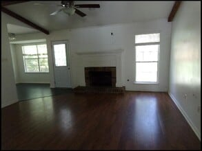 12618 Goldleaf Dr in Little Rock, AR - Foto de edificio - Building Photo