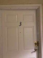 1011 W 91st St in Los Angeles, CA - Building Photo - Building Photo