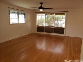 2313 Star Rd in Honolulu, HI - Building Photo - Building Photo