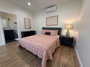 10840 Memory Park Ave in Los Angeles, CA - Building Photo - Building Photo