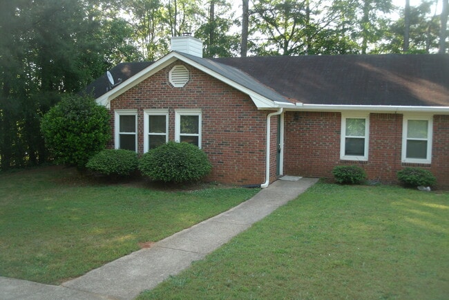 1906 Patterson Cir in Lawrenceville, GA - Building Photo - Building Photo