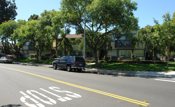 Gramercy Park Condominium in Santa Clara, CA - Building Photo - Building Photo