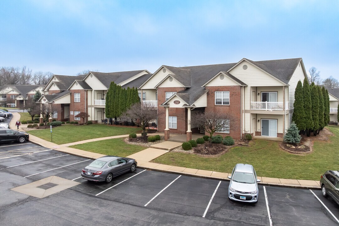 Tamarack Woods Apartments in Shiloh, IL - Building Photo