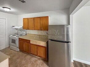 246 Rosser St SW in Atlanta, GA - Building Photo - Building Photo