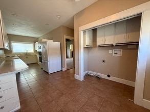 7104 Willow Pl in Yakima, WA - Building Photo - Building Photo