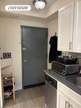 821 9th Ave in New York, NY - Building Photo - Building Photo