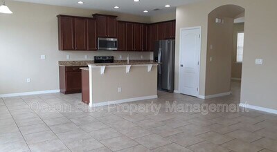 7610 Atwood Dr in Wesley Chapel, FL - Building Photo - Building Photo