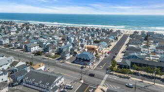 65 Grand Central Ave in Lavallette, NJ - Building Photo