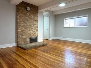 2052 N Dayton St in Chicago, IL - Building Photo - Building Photo