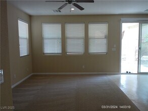 761 Neath Ave in Las Vegas, NV - Building Photo - Building Photo