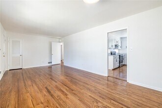 2058 Green Forrest Dr in Decatur, GA - Building Photo - Building Photo