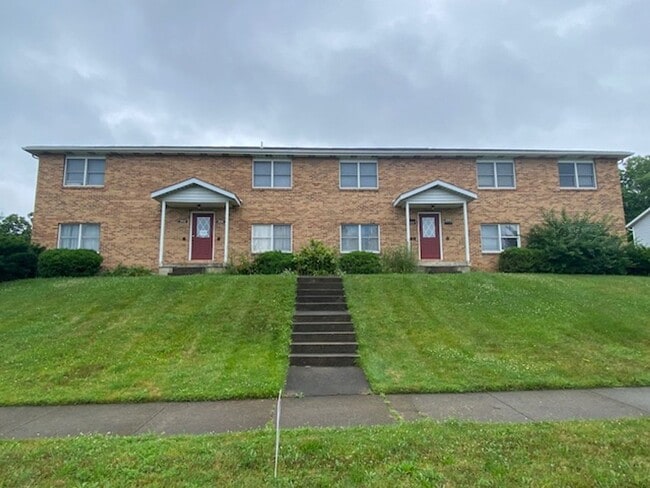 property at 2912 Red Coach Dr