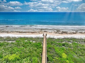 27 San Rafael Ct in Palm Coast, FL - Building Photo - Building Photo