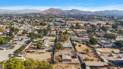 4270 Woodward Ave in Norco, CA - Building Photo - Building Photo