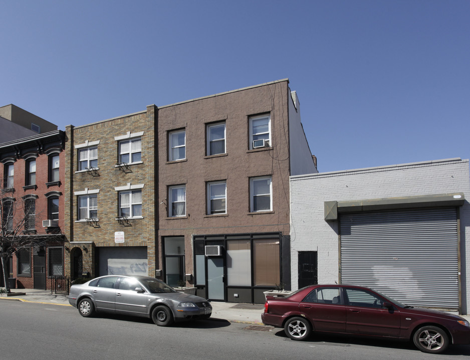 298 Bond St in Brooklyn, NY - Building Photo