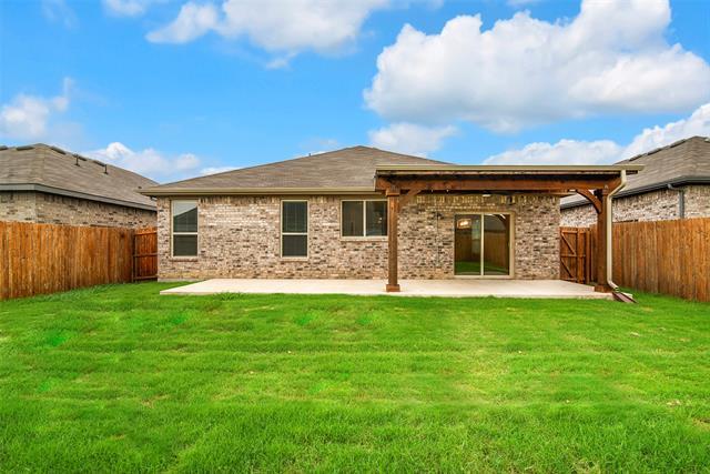 1021 Waverly Dr in Van Alstyne, TX - Building Photo - Building Photo