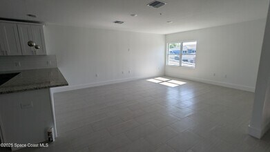 1605 Par St NE in Palm Bay, FL - Building Photo - Building Photo