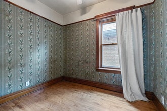 928 W 32nd St in Chicago, IL - Building Photo - Building Photo