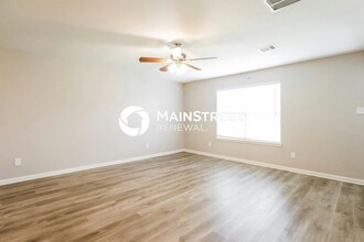 26106 Hals Dr in Magnolia, TX - Foto de edificio - Building Photo