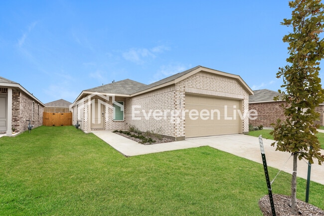 1211 Falcon Hts Dr in Heath, TX - Building Photo - Building Photo