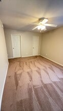 2616 E Oaklawn Ct in Bloomington, IN - Building Photo - Building Photo