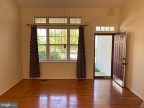 6 Maureen Way in Bear, DE - Building Photo - Building Photo
