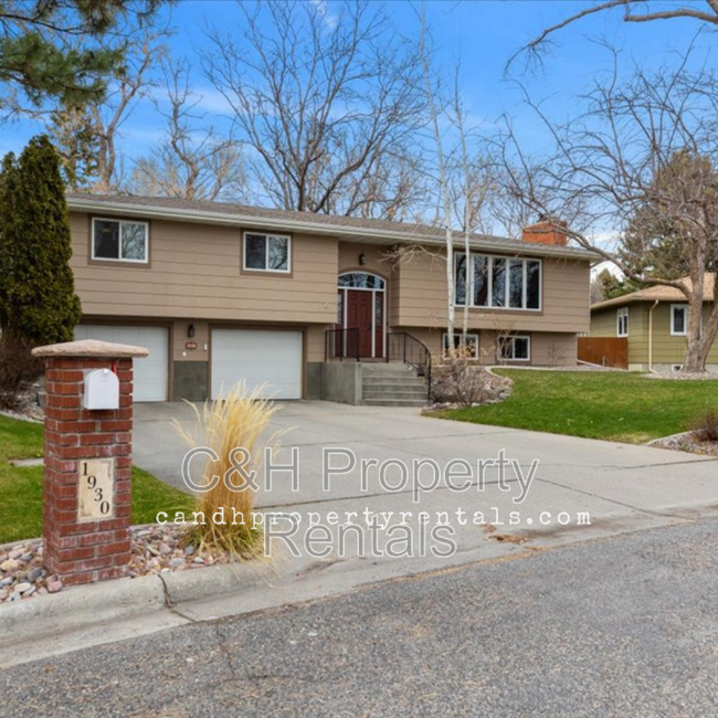 1930 Forest Park Dr in Billings, MT - Foto de edificio - Building Photo