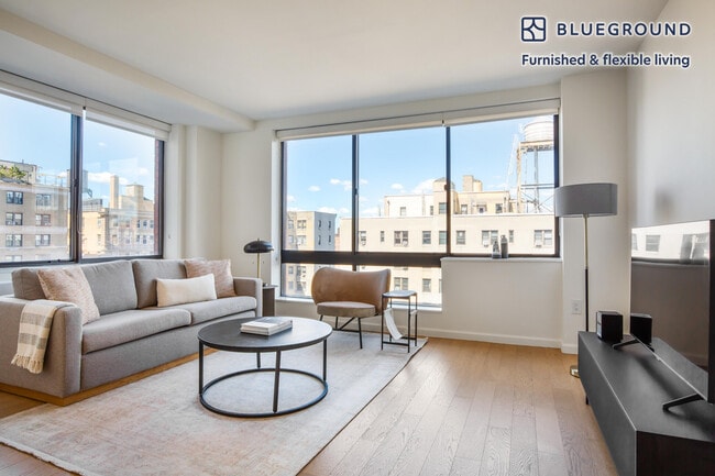 255 W 94th St