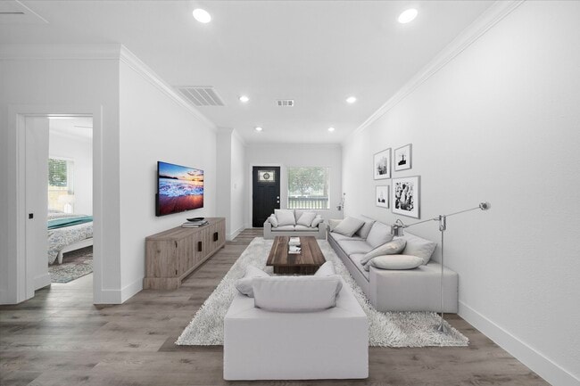 property at 5807 Texas St