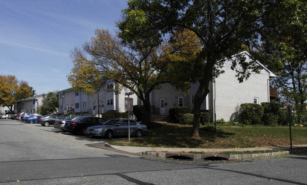 Cardinal Village in Hillsborough, NJ - Building Photo