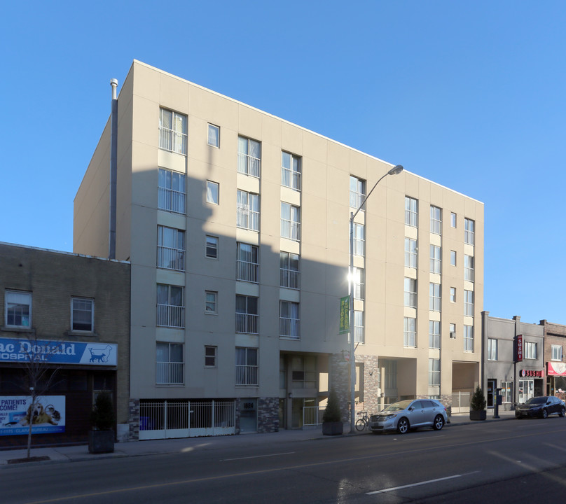 First Erdelyi House in Toronto, ON - Building Photo