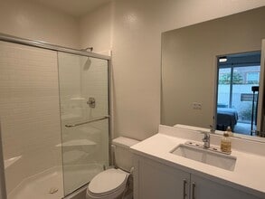 12233 Greenleaf Ln in Garden Grove, CA - Building Photo - Building Photo