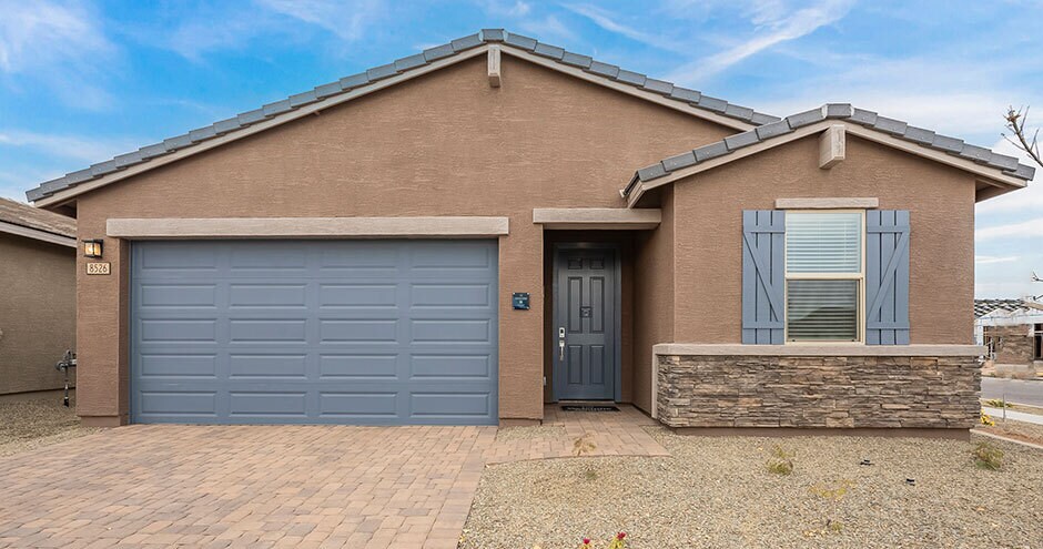 The Nexus at Hurley Ranch in Tolleson, AZ - Foto de edificio