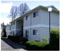 Oregon City Terrace in Oregon City, OR - Building Photo