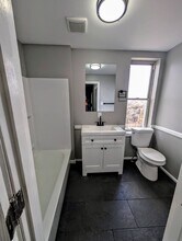 321 Moore Ave in Pittsburgh, PA - Building Photo - Building Photo