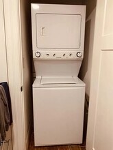 19 Caldwell St, Unit 2 in Boston, MA - Building Photo - Building Photo