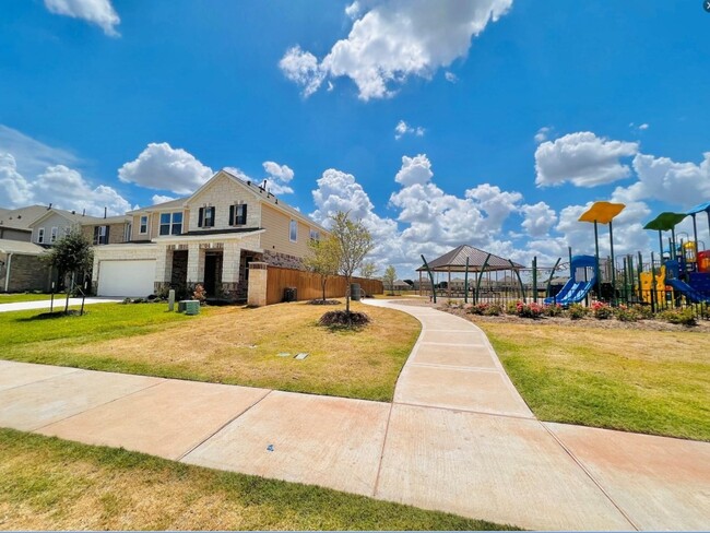 property at 4939 Hickory Deer Ln