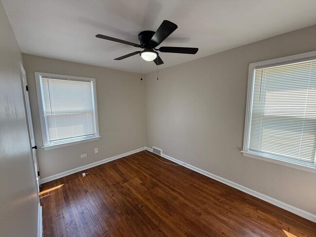 15700 Greenfield Rd in Detroit, MI - Building Photo - Building Photo