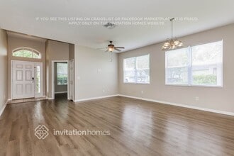 6402 Bridgecrest Dr in Lithia, FL - Building Photo - Building Photo