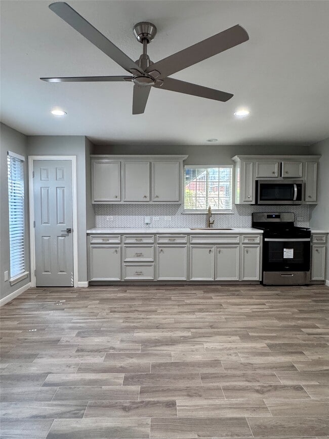 property at 1514 Park St