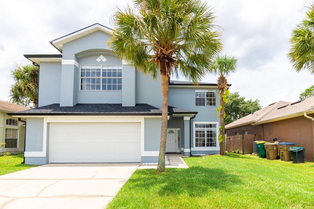 2252 Wyndam Way in Kissimmee, FL - Building Photo