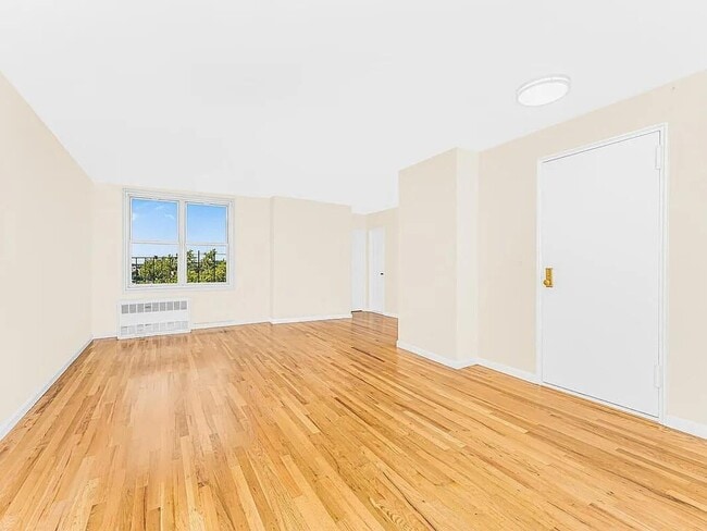 3311 Giles Pl in Bronx, NY - Building Photo - Building Photo