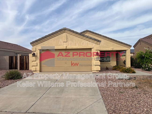 17514 W Watson Ln in Surprise, AZ - Building Photo - Building Photo