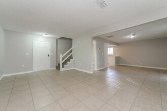 1140 Windway Cir in Kissimmee, FL - Building Photo - Building Photo