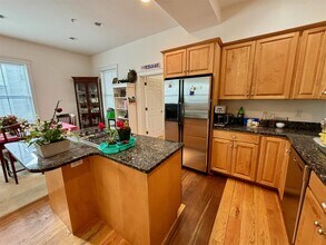 39 Inman St, Unit #1 in Cambridge, MA - Building Photo - Building Photo