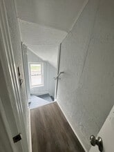 284 Mechanic St, Unit Apt2 in Leominster, MA - Building Photo - Building Photo