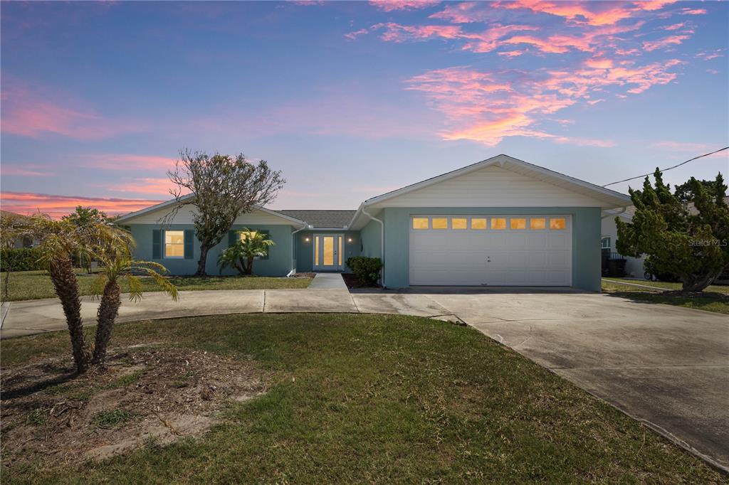 7 Classic Ct S in Palm Coast, FL - Building Photo